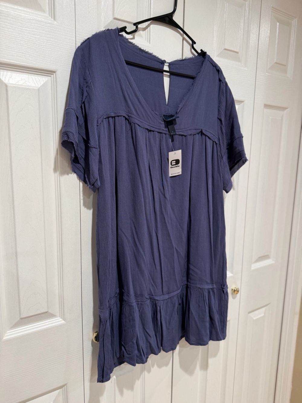 Buckle Women's Short Sleeve V-Neck Tunic - Slate Blue - Picture 3 of 9
